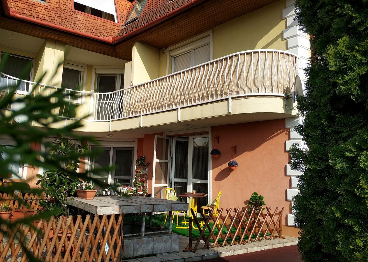 Ferienwohnung Art Eden Hajdúszoboszló Exterior foto